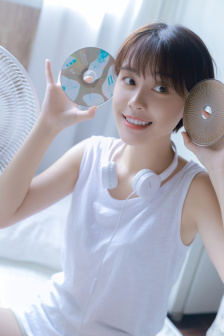 明星专题：黄任中